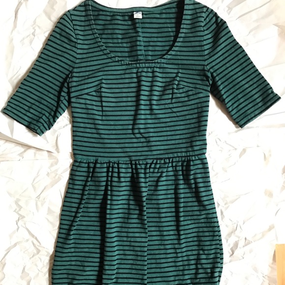 Old Navy Green Striped Dress - Picture 2 of 6